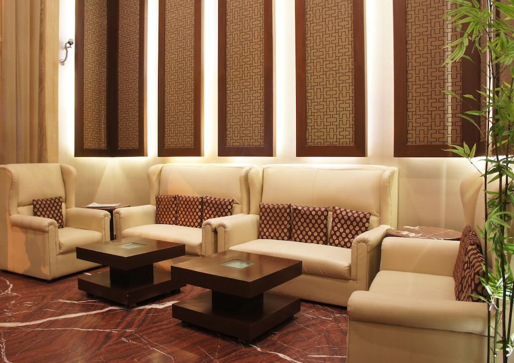 Hotel Surya Plaza Kota  Extérieur photo