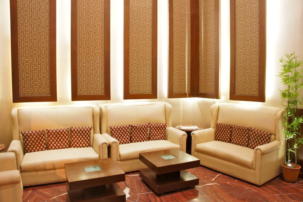 Hotel Surya Plaza Kota  Extérieur photo