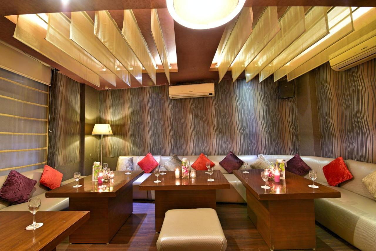 Hotel Surya Plaza Kota  Extérieur photo