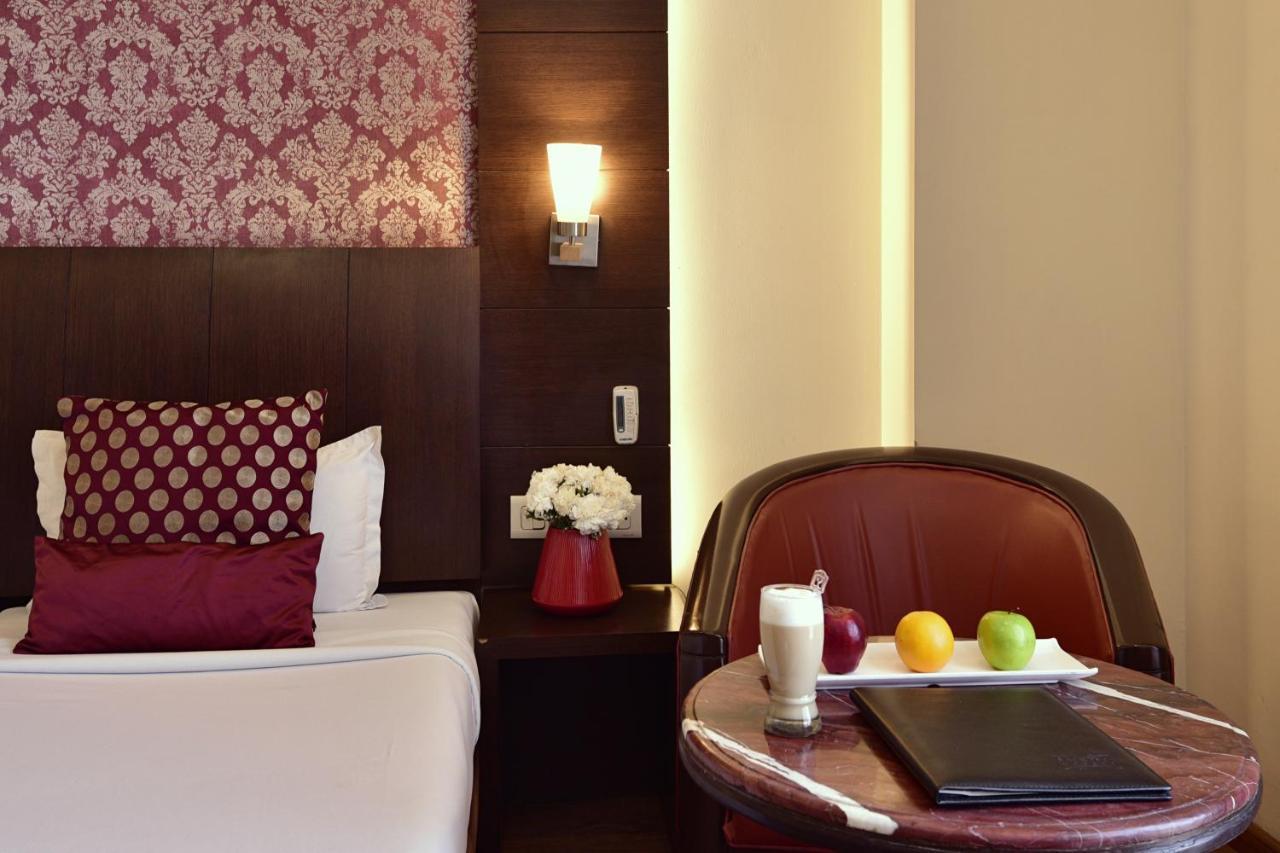 Hotel Surya Plaza Kota  Extérieur photo