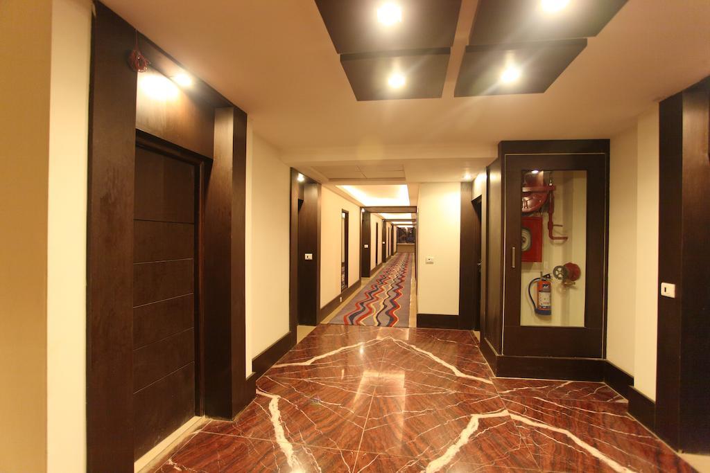 Hotel Surya Plaza Kota  Extérieur photo