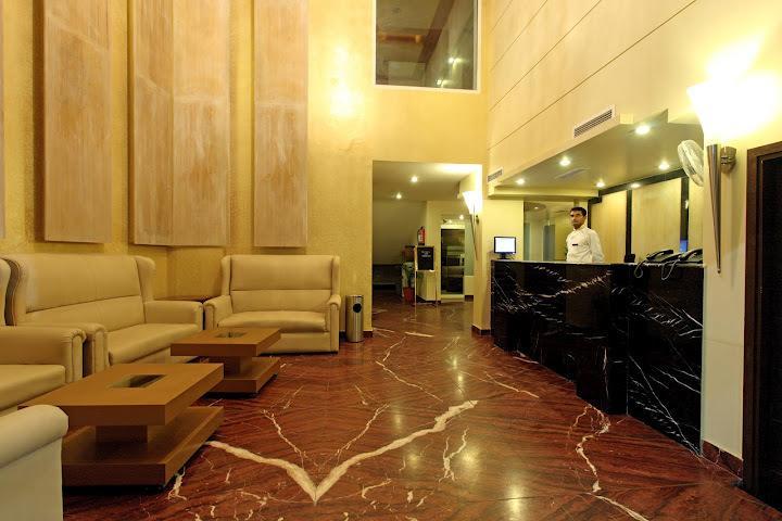 Hotel Surya Plaza Kota  Extérieur photo